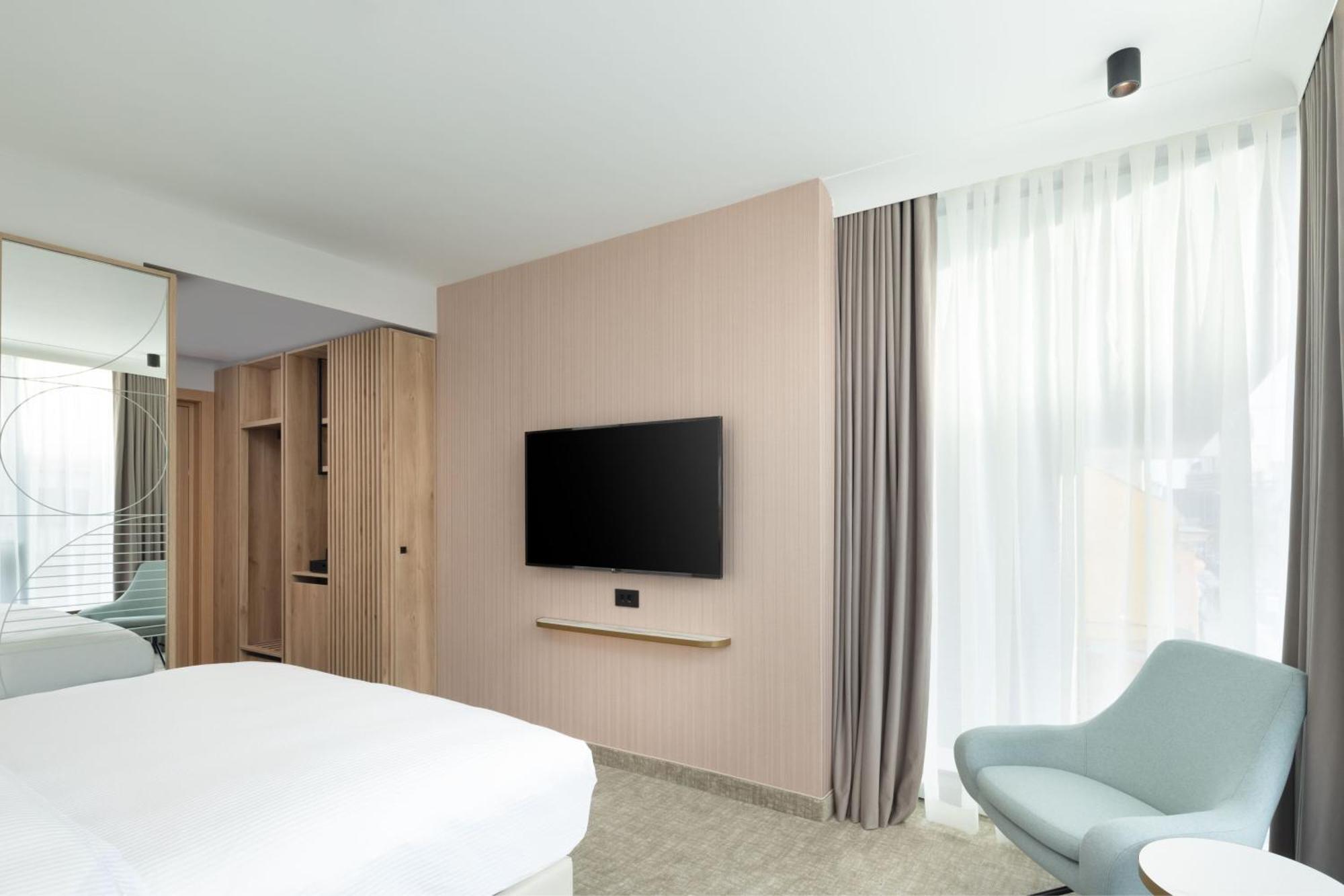 מלון Courtyard By Marriott Cluj - Napoca Downtown מראה חיצוני תמונה