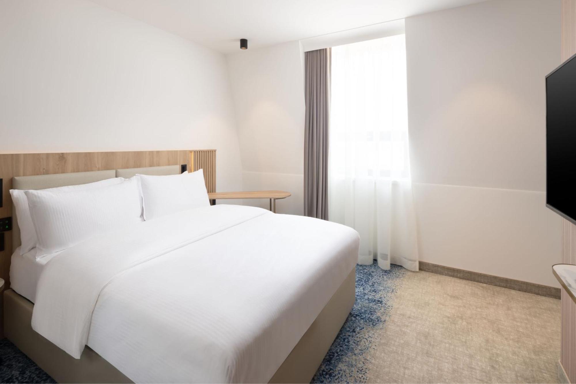 מלון Courtyard By Marriott Cluj - Napoca Downtown מראה חיצוני תמונה