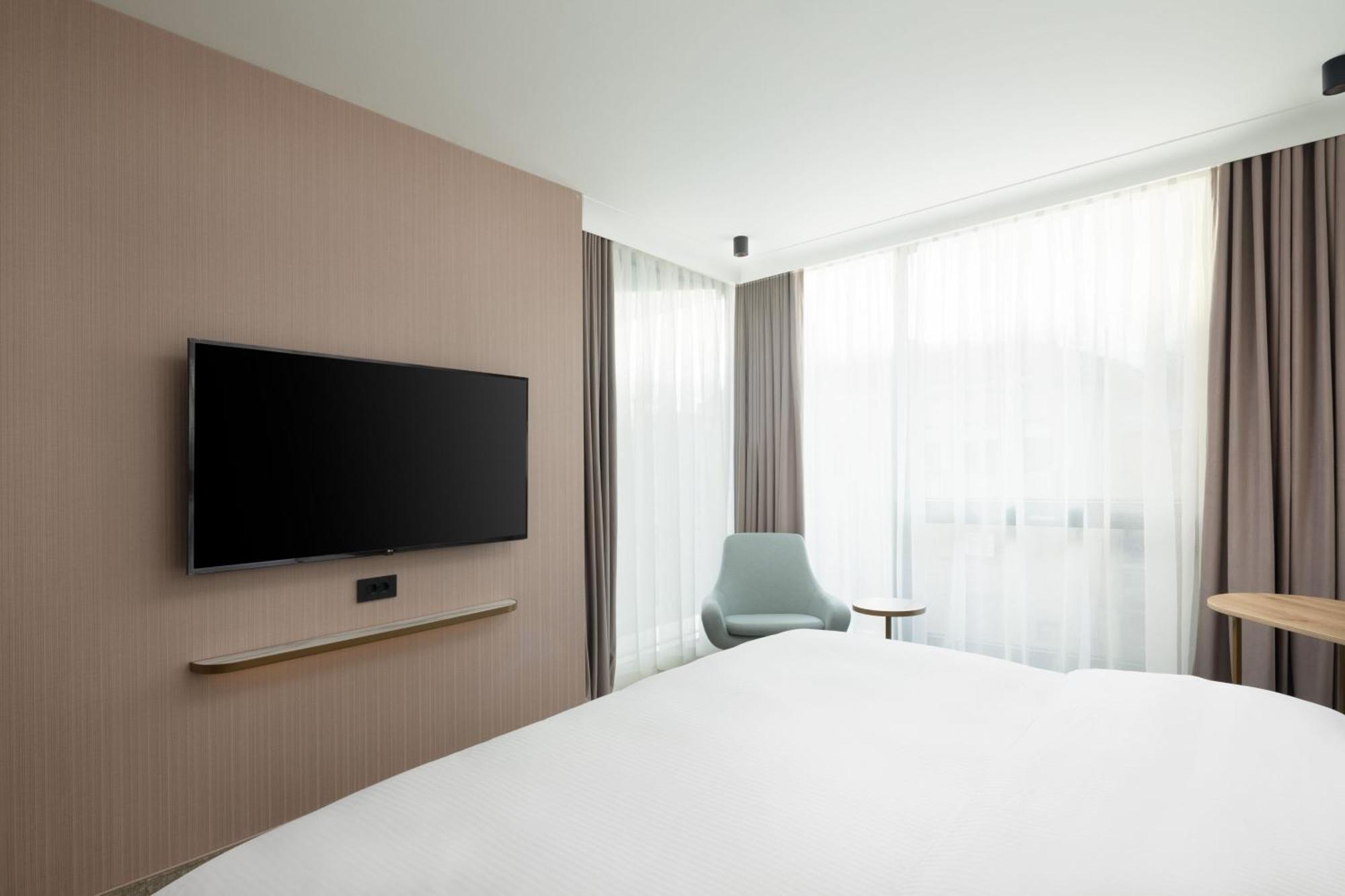 מלון Courtyard By Marriott Cluj - Napoca Downtown מראה חיצוני תמונה